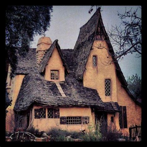 The Witch House: A Lesson in Architectural Failure